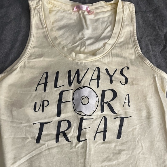 La Vie En Rose Pyjama Set - Picture 3 of 10